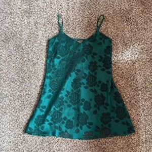 Victoria's Secret Vintage Green/ Teal Floral Lingerie Chemise Slip - Medium